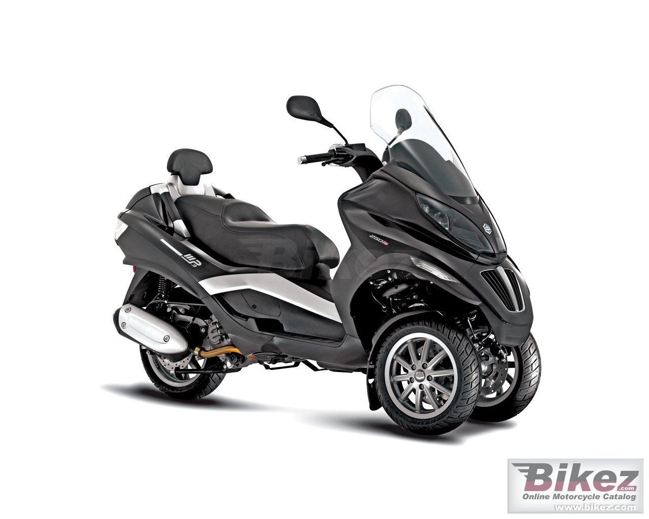 Big Piaggio mp3 250 picture and wallpaper from Bikez.com